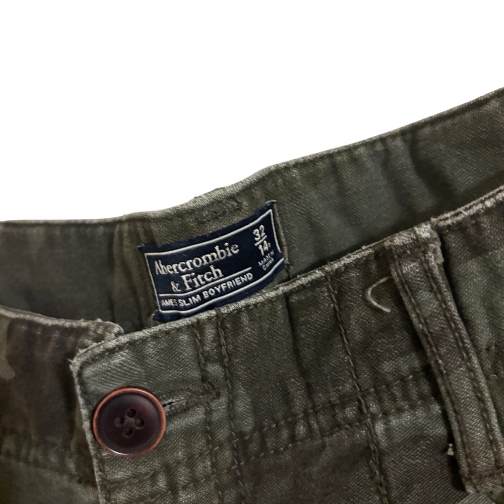 Abercrombie & Fitch Women’s Camo Cargo Jeans - Olive Green - Picture 6 of 8